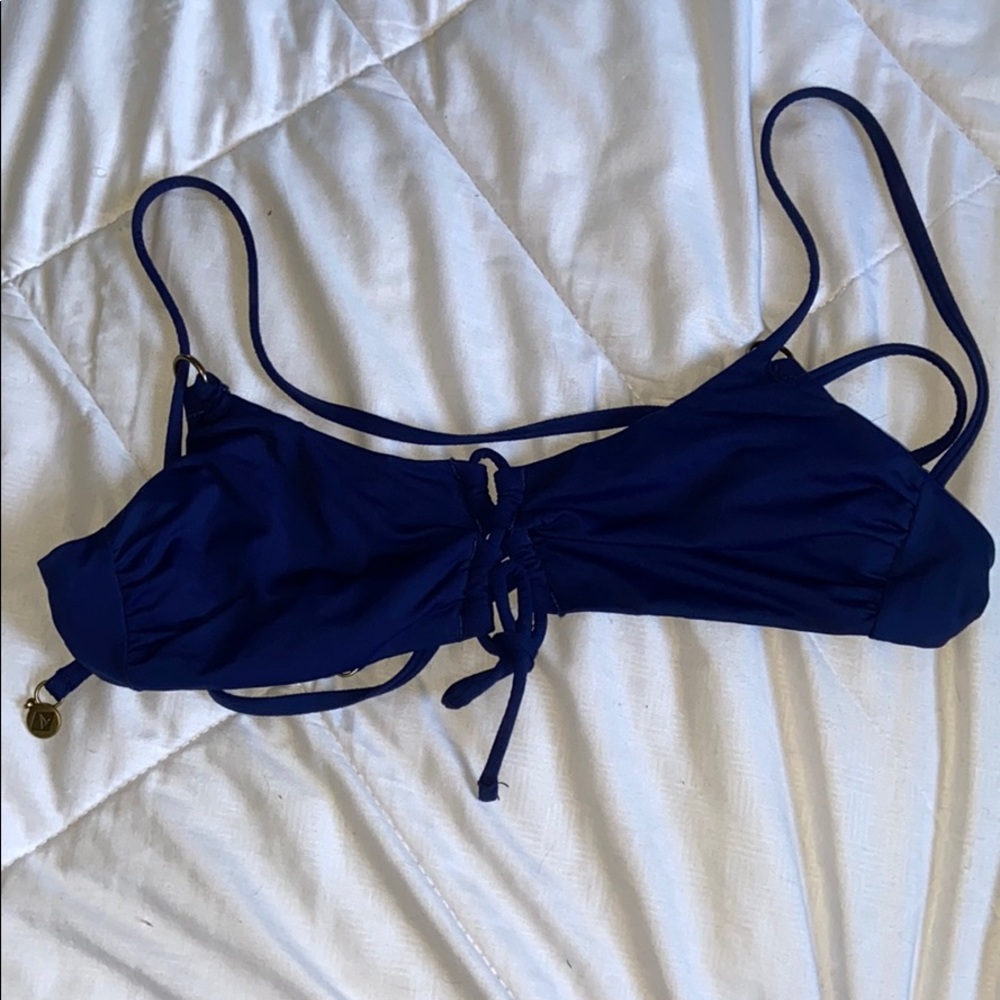 A bikini top